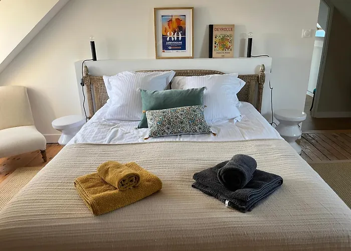 La Petite Luzerne 300m De La Plage, Cosy Et Confortable Maison Renovee Pour 8 펜션 Bernières-sur-Mer